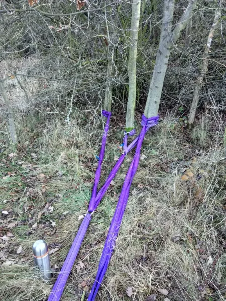 JV strana - vyvázání 3 stromků (3 + 2m spansetů) a 5m spansetů na hranu.