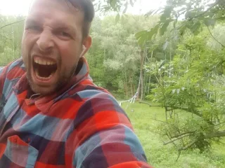 Permanentní plechový pinďour