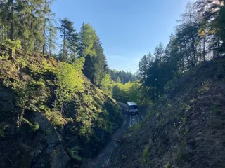 Zamávej strojvedoucímu